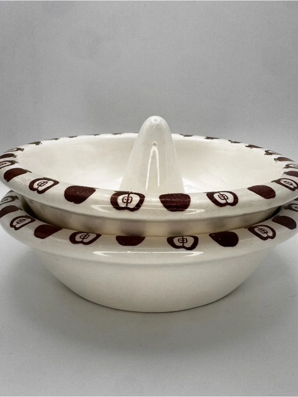 Vintage Apple Baking Dish 🍎 Ceramic 6.5” Round Small Baked Apple Cooker